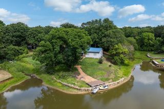 105 Tarno Lane, Gun Barrel City, TX 75156