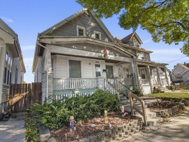 2444 S 29th STREET, Milwaukee, WI 53215