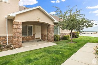 7349 S BRITTANY TOWN DR, West Jordan, UT 84084