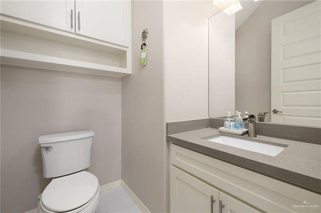 717 N Park Place Drive, Weslaco, TX 78599