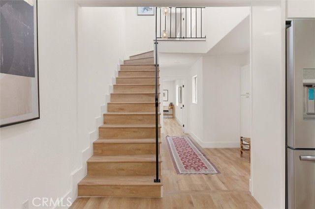 5732 Hillcrest Drive, Los Angeles, CA 90043