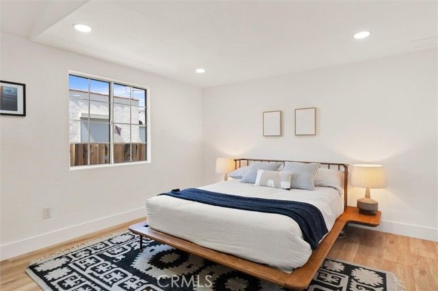 5732 Hillcrest Drive, Los Angeles, CA 90043