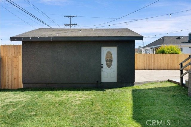 5732 Hillcrest Drive, Los Angeles, CA 90043