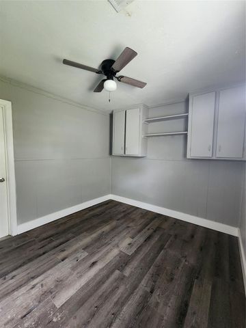 9711 Aguila Street, Houston, TX 77013