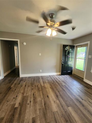 9711 Aguila Street, Houston, TX 77013
