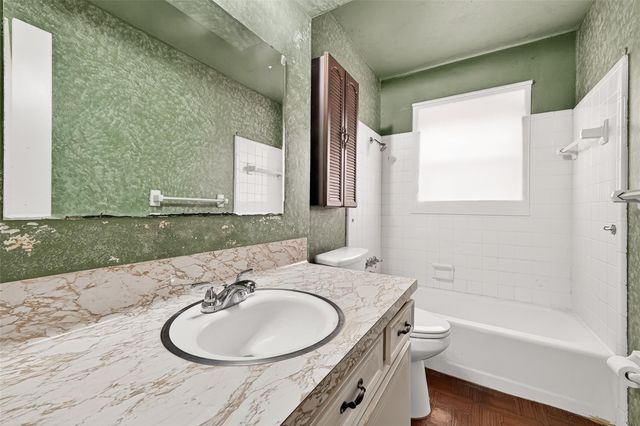 2220 Ripple Creek Drive, Rosenberg, TX 77471