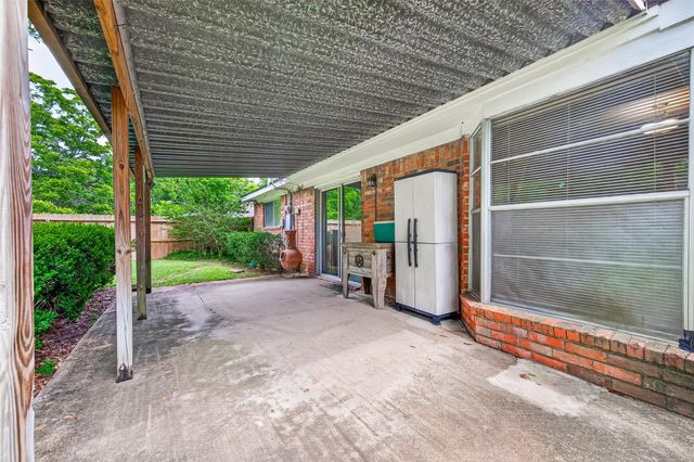 2220 Ripple Creek Drive, Rosenberg, TX 77471