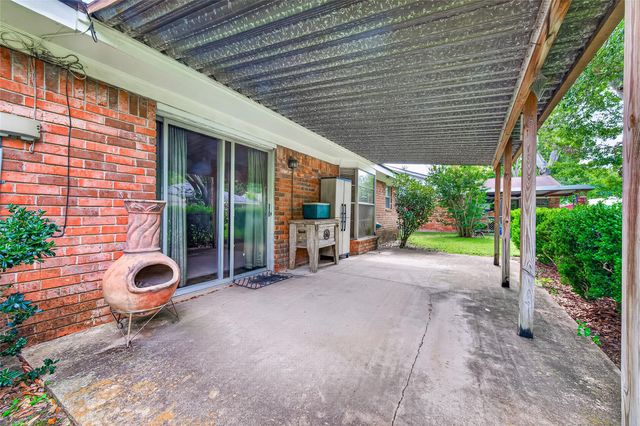 2220 Ripple Creek Drive, Rosenberg, TX 77471