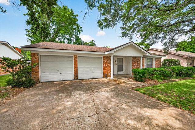 2220 Ripple Creek Drive, Rosenberg, TX 77471