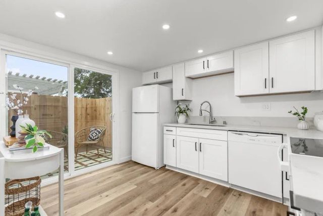 4514 DAWSON 2, San Diego, CA 92115