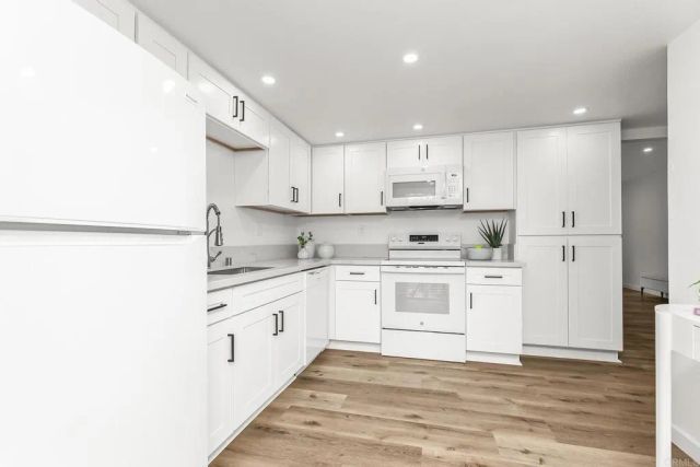 4514 DAWSON 2, San Diego, CA 92115