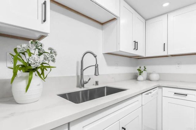 4514 DAWSON 2, San Diego, CA 92115