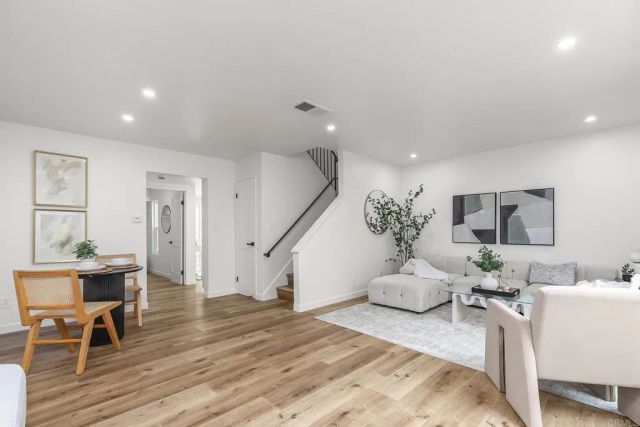 4514 DAWSON 2, San Diego, CA 92115