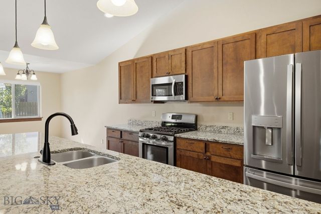 14 Indian Grove Lane, Bozeman, MT 59718