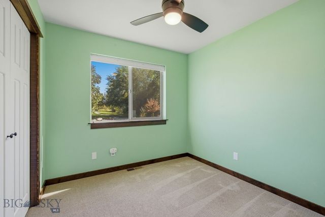 14 Indian Grove Lane, Bozeman, MT 59718