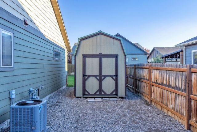 14 Indian Grove Lane, Bozeman, MT 59718