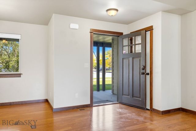 14 Indian Grove Lane, Bozeman, MT 59718