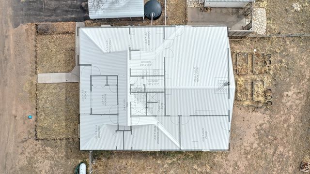 1013 Peachtree Circle, Alpine, TX 79830