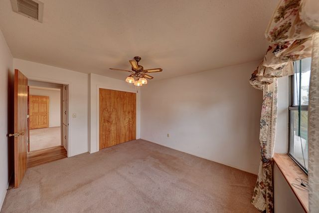 1013 Peachtree Circle, Alpine, TX 79830