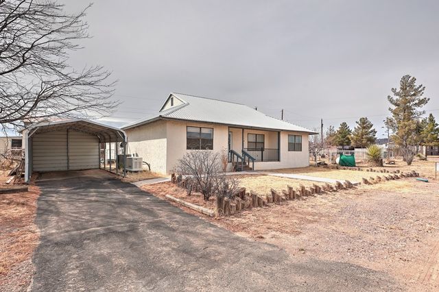1013 Peachtree Circle, Alpine, TX 79830