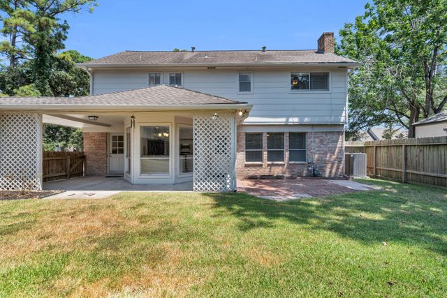 3718 Cypress Hill Drive, Spring, TX 77388
