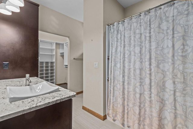 4841 CANVASBACK CIRCLE, Appleton, WI 54913