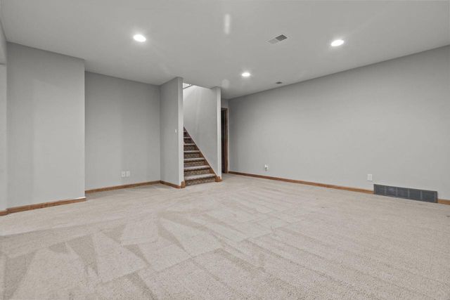 4841 CANVASBACK CIRCLE, Appleton, WI 54913