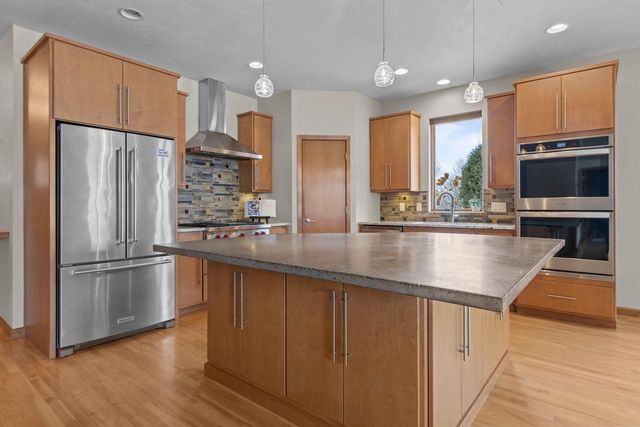 4841 CANVASBACK CIRCLE, Appleton, WI 54913