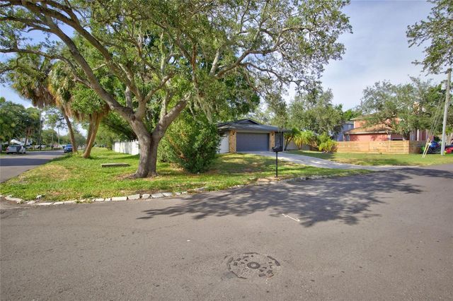7312 S FITZGERALD STREET, Tampa, FL 33616