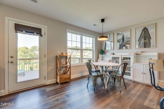 1329 Lemongrass Drive, Jonesborough, TN 37659