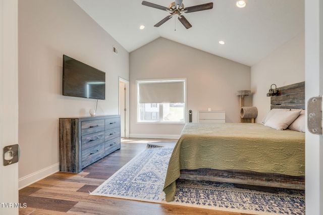 1329 Lemongrass Drive, Jonesborough, TN 37659