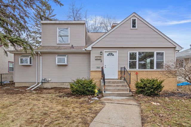 3439 Lee Avenue N, Crystal, MN 55422