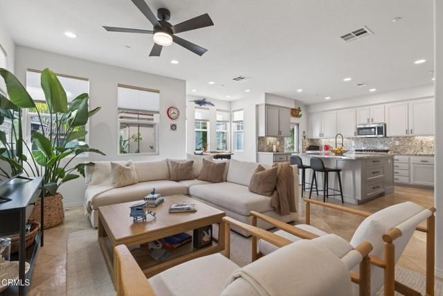 4320 Waterside Lane, Oxnard, CA 93035