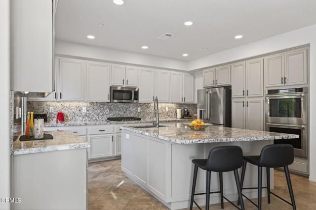 4320 Waterside Lane, Oxnard, CA 93035