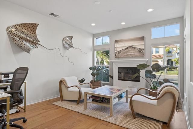 4320 Waterside Lane, Oxnard, CA 93035