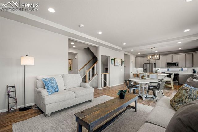 7059 Sedgerock Lane, Colorado Springs, CO 80927