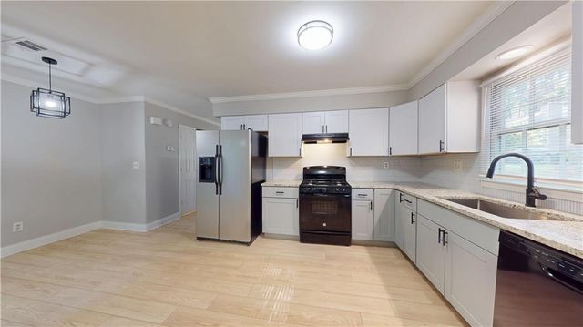 2777 Northwood Court SW, Marietta, GA 30060