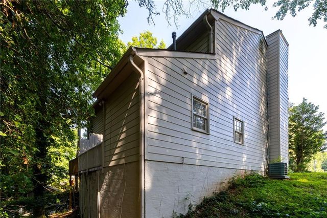2777 Northwood Court SW, Marietta, GA 30060