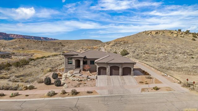 379 High Desert Road, Grand Junction, CO 81507