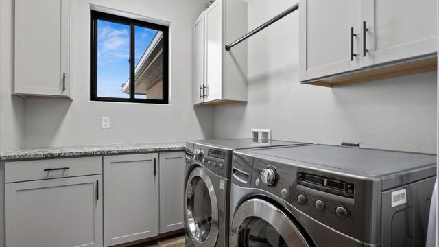 379 High Desert Road, Grand Junction, CO 81507