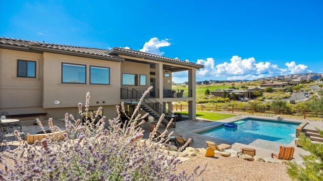 379 High Desert Road, Grand Junction, CO 81507