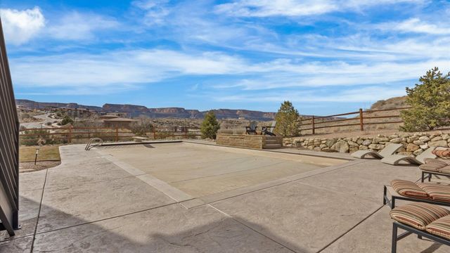 379 High Desert Road, Grand Junction, CO 81507