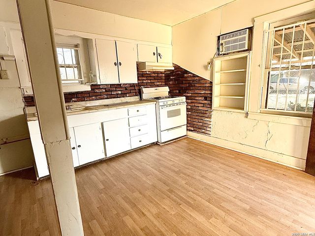 343 Ceralvo, San Antonio, TX 78207