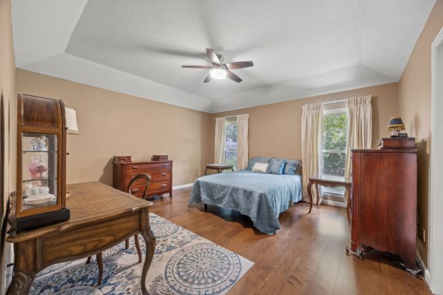 3817 Devonaire Drive, Fort Worth, TX 76008