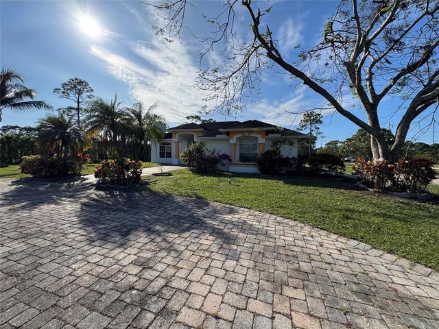 7579 Coconut Boulevard, West Palm Beach, FL 33412