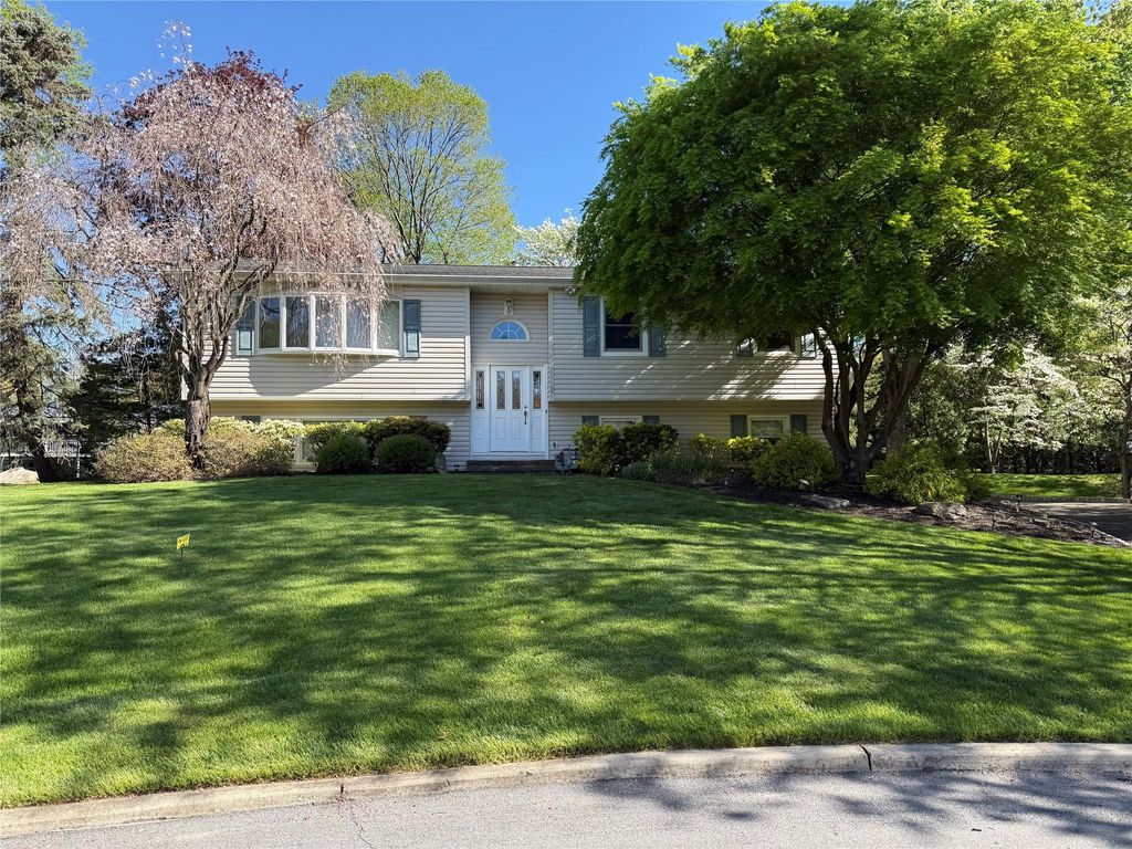 6 Crownlyn Court, Bardonia, NY 10954