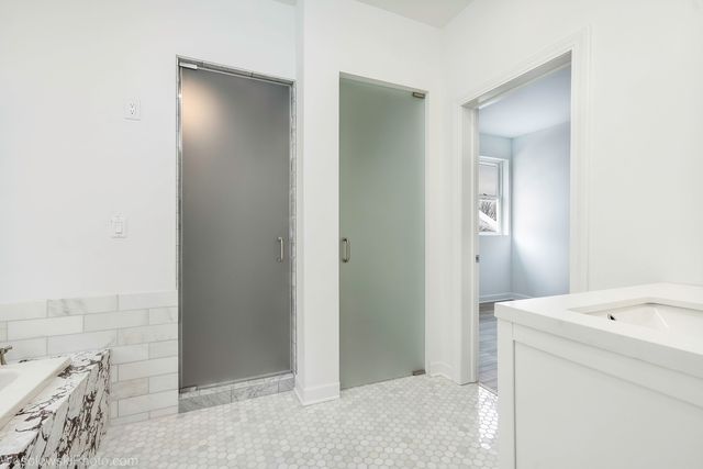 1830 S 11th Avenue, Maywood, IL 60153