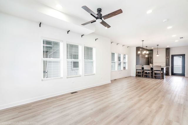 1830 S 11th Avenue, Maywood, IL 60153