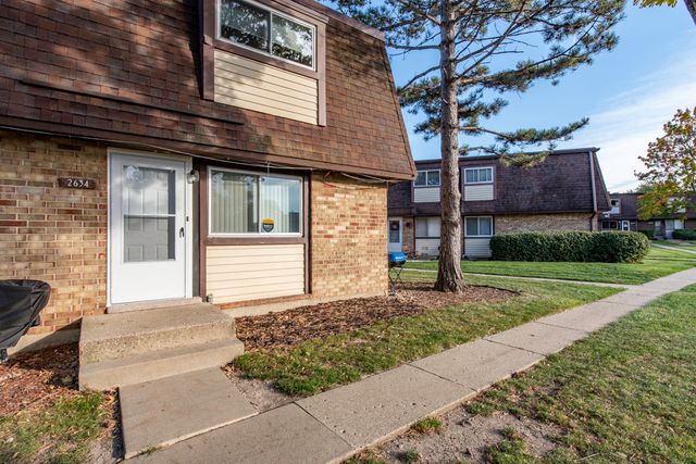 2634 Woodview Court, Waukegan, IL 60087