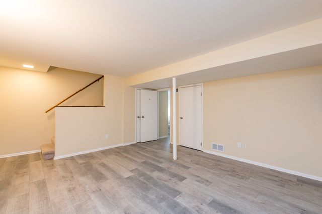 2634 Woodview Court, Waukegan, IL 60087